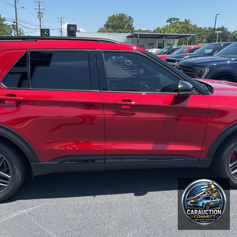 2025 Ford Explorer ST