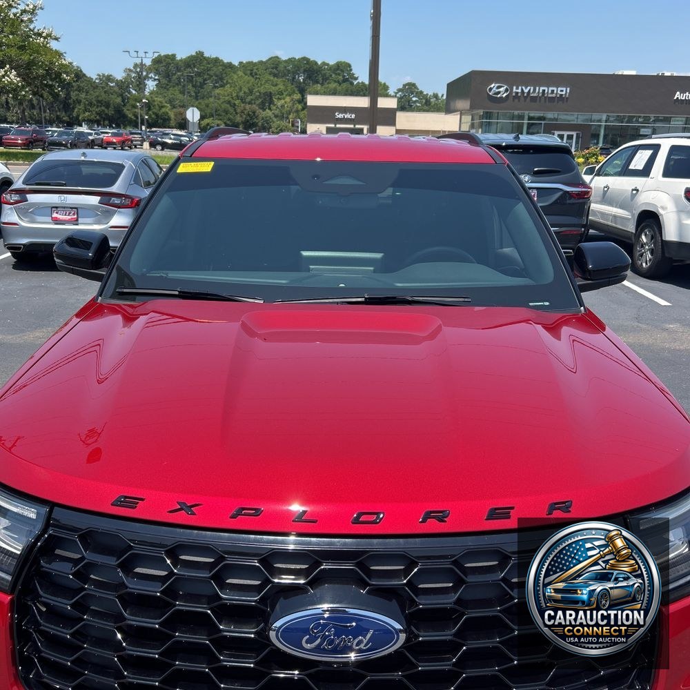 2025 Ford Explorer ST