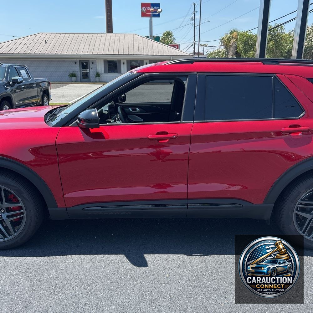 2025 Ford Explorer ST