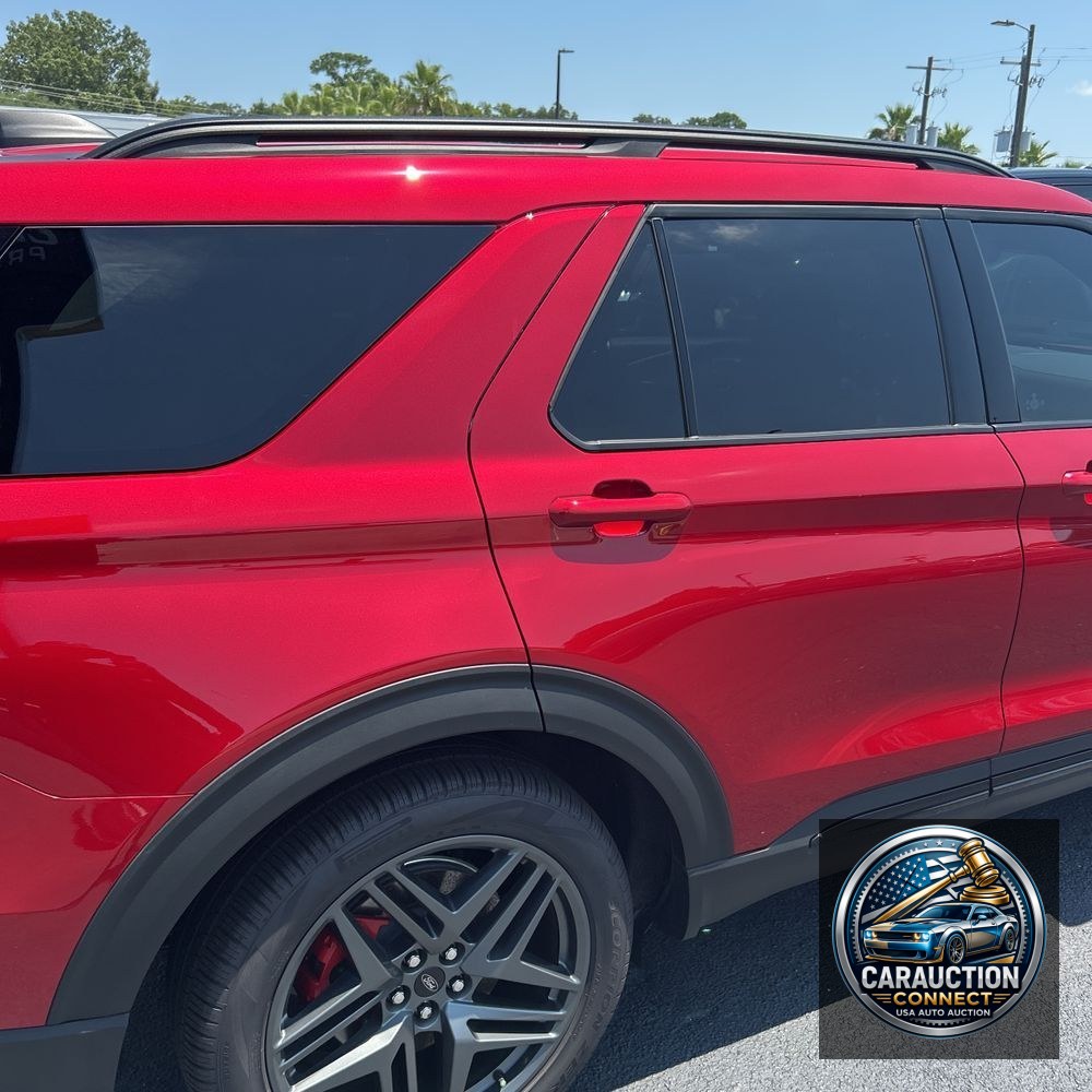 2025 Ford Explorer ST