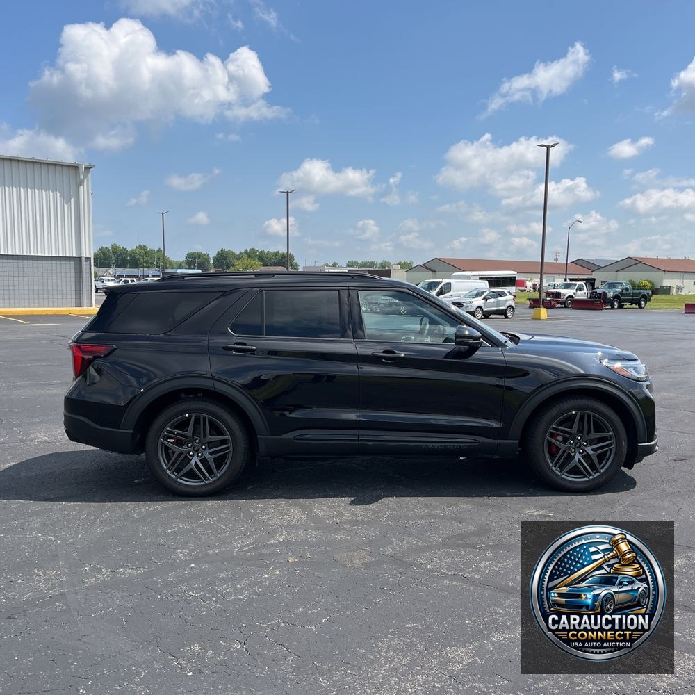 2025 Ford Explorer ST