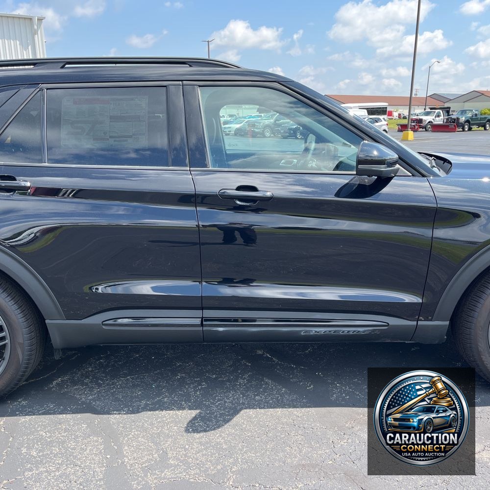 2025 Ford Explorer ST