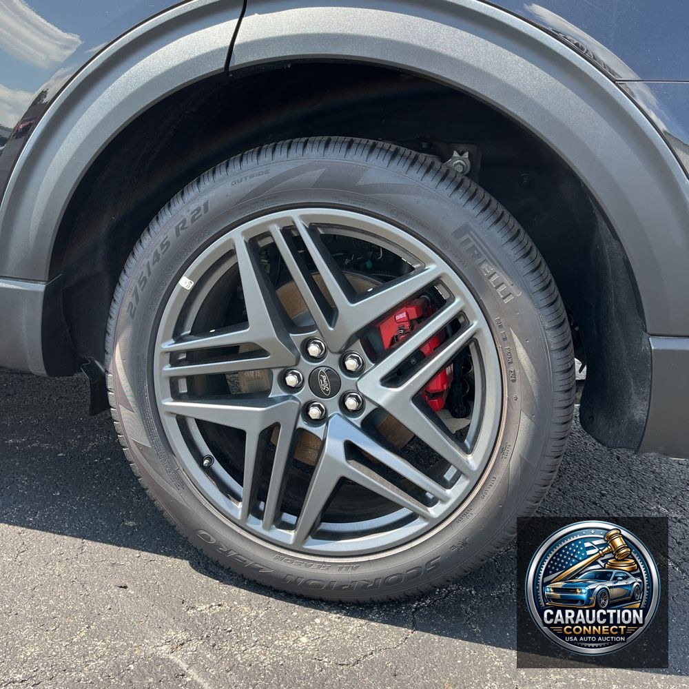 2025 Ford Explorer ST
