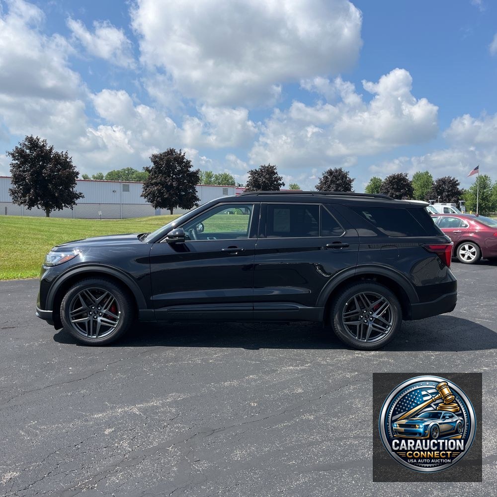 2025 Ford Explorer ST