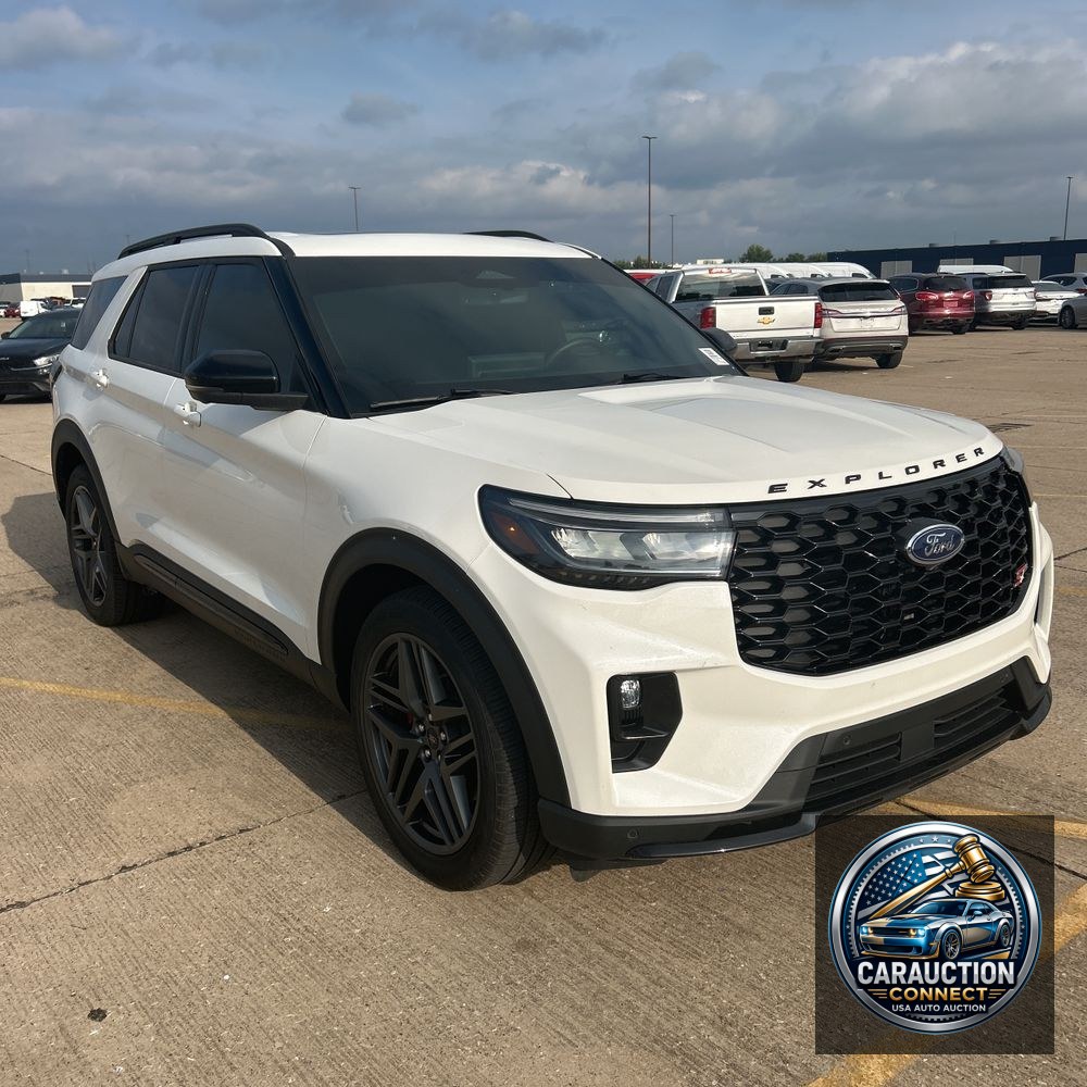 2025 Ford Explorer ST