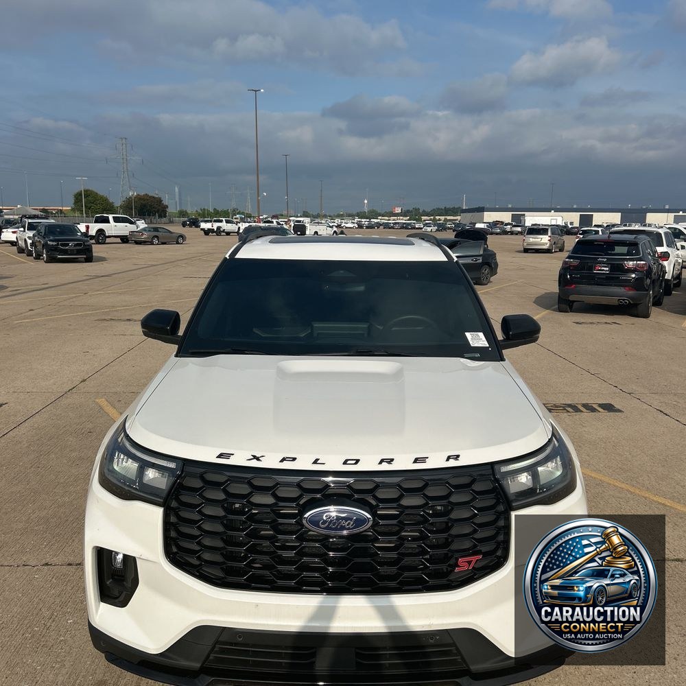 2025 Ford Explorer ST