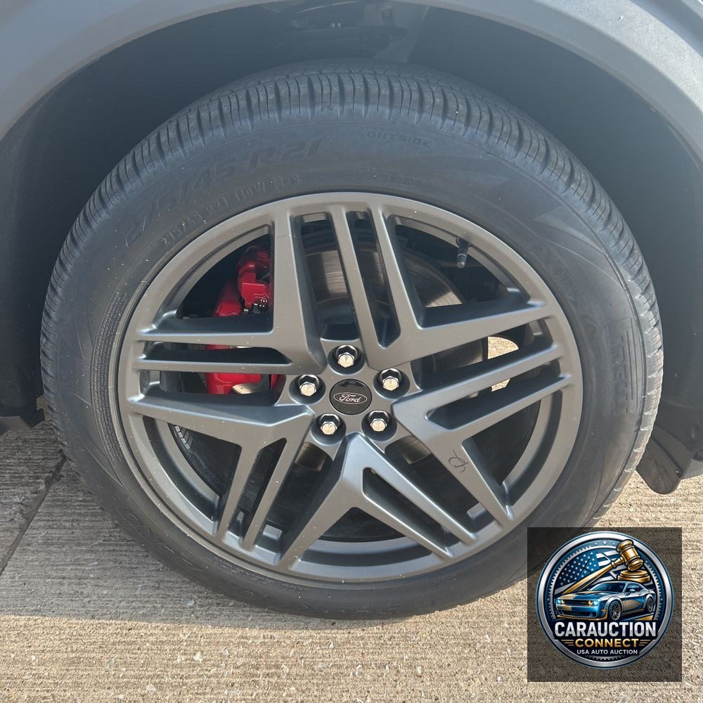 2025 Ford Explorer ST