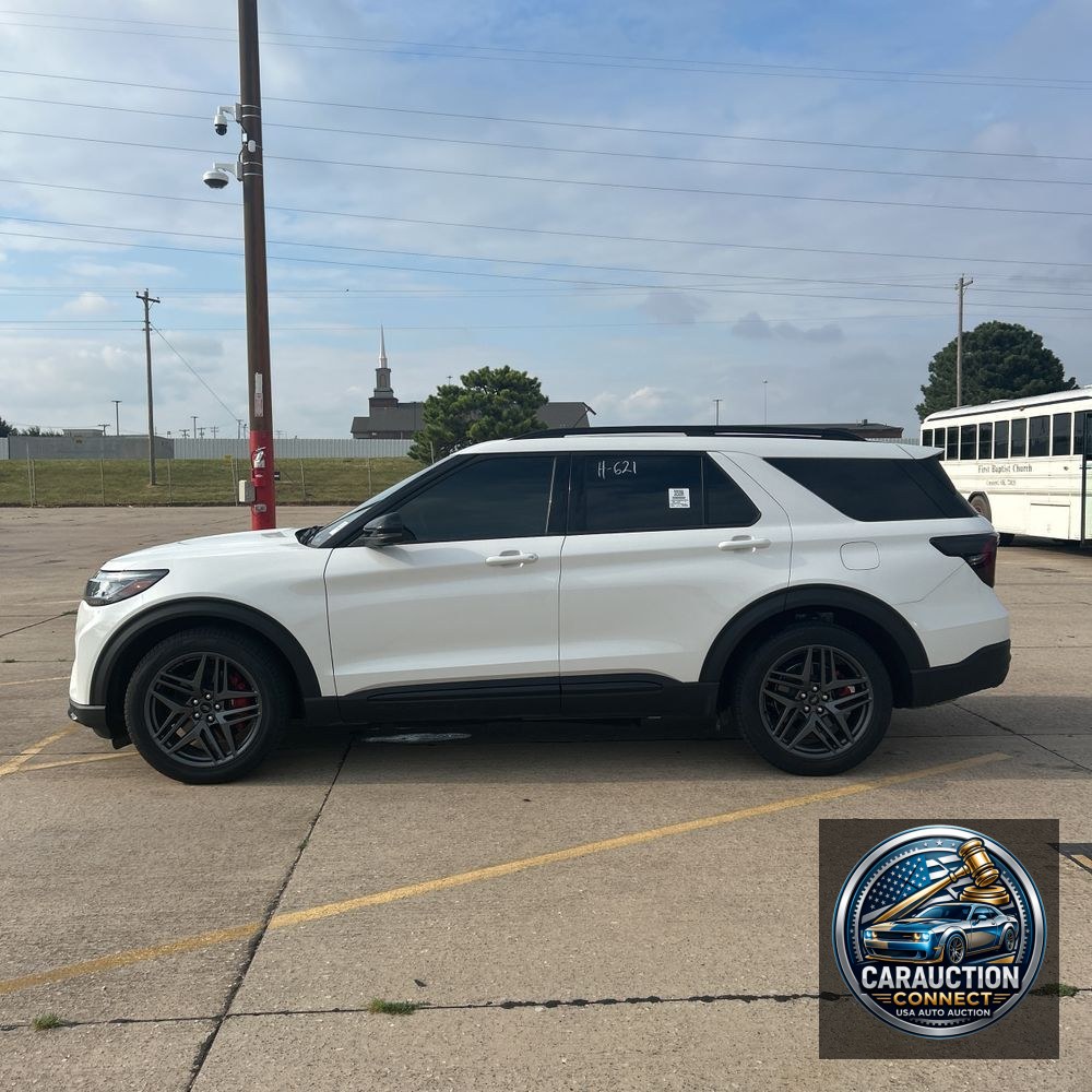 2025 Ford Explorer ST