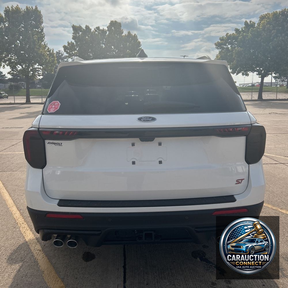 2025 Ford Explorer ST
