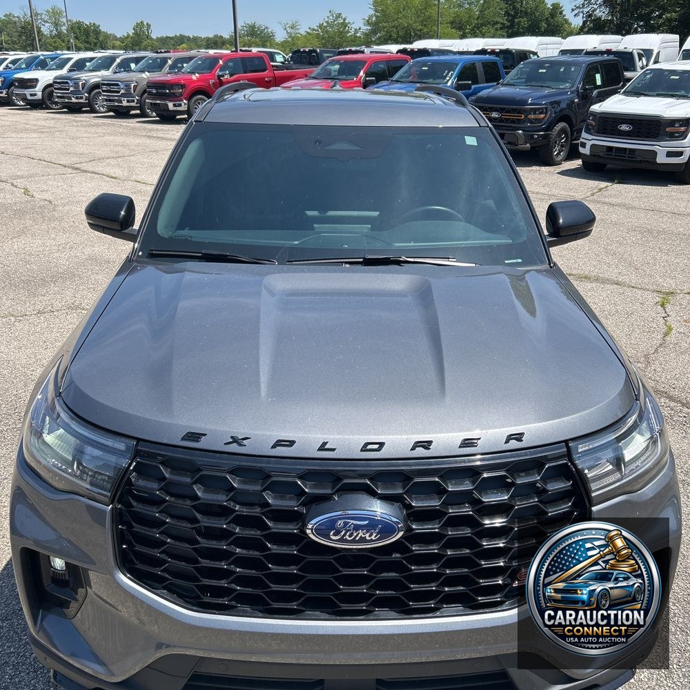 2025 Ford Explorer ST