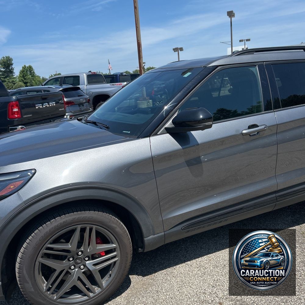 2025 Ford Explorer ST