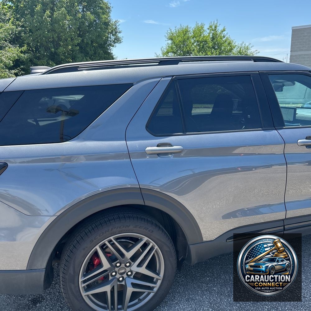 2025 Ford Explorer ST