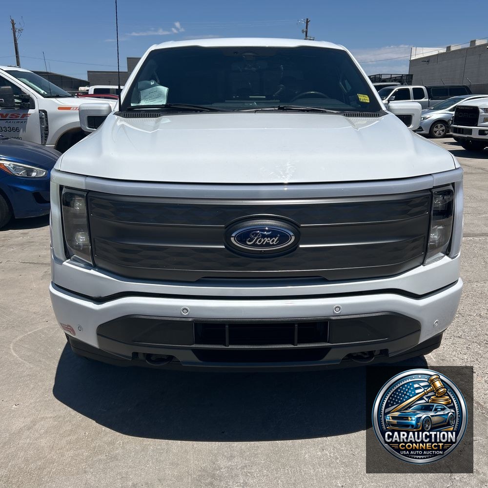 2023 Ford F-150 Lightning Lariat