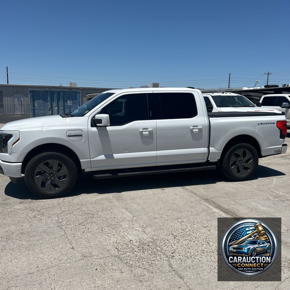 2023 Ford F-150 Lightning Lariat