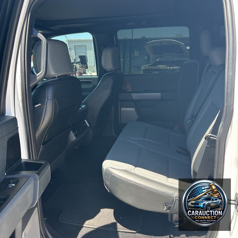 2023 Ford F-150 Lightning Lariat