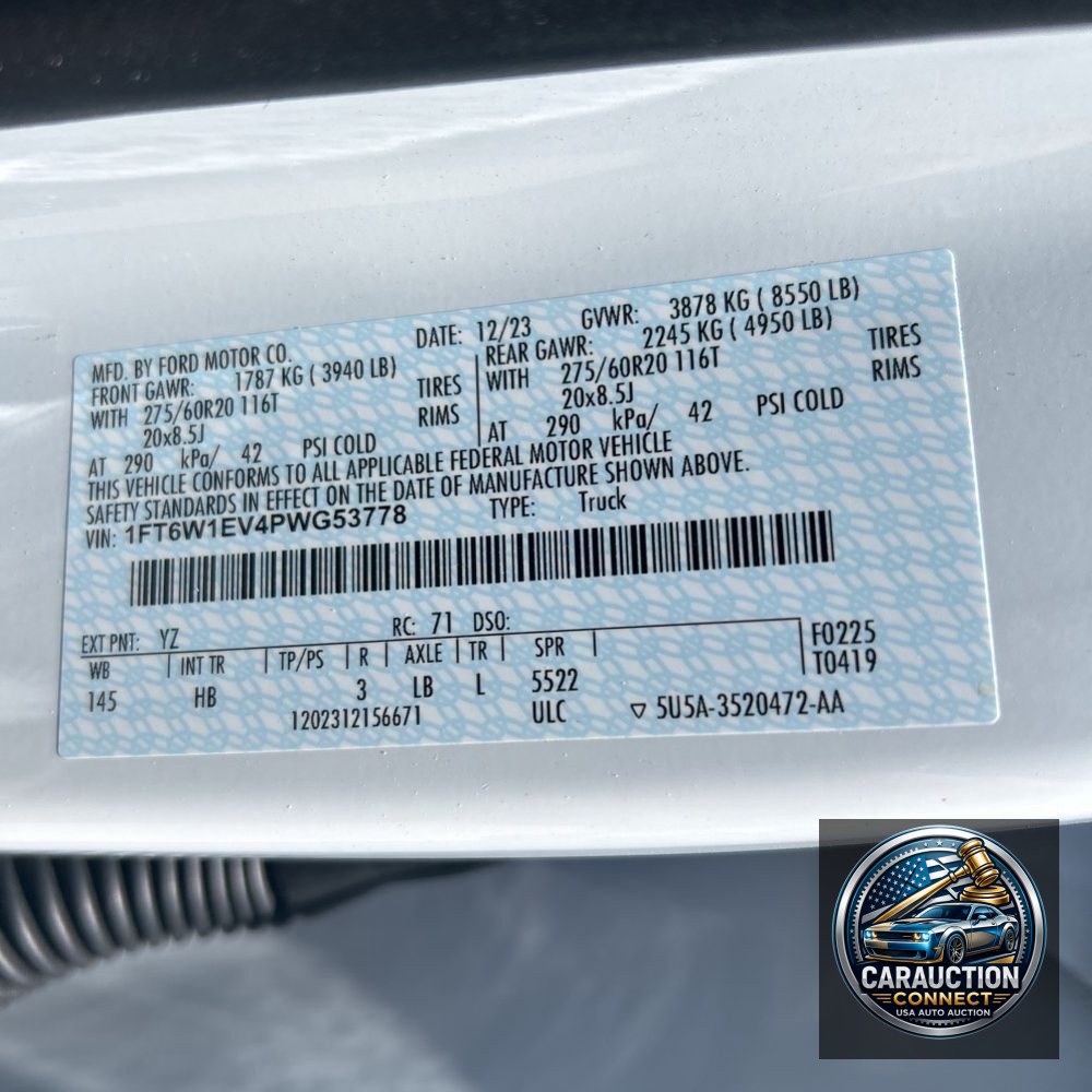 2023 Ford F-150 Lightning Lariat