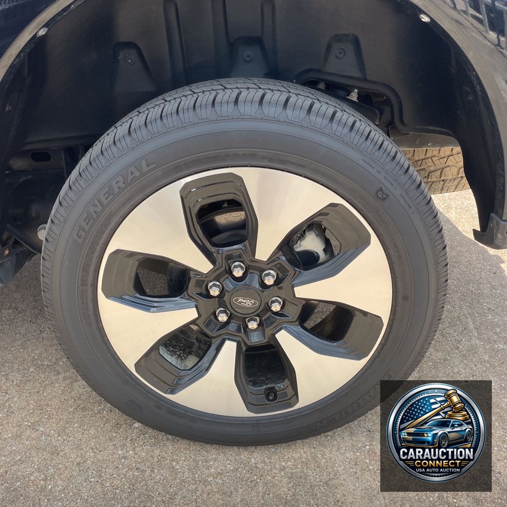 2023 Ford F-150 Lightning Platinum