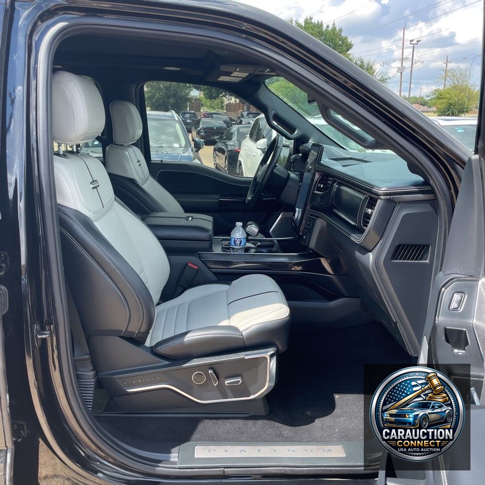 2023 Ford F-150 Lightning Platinum