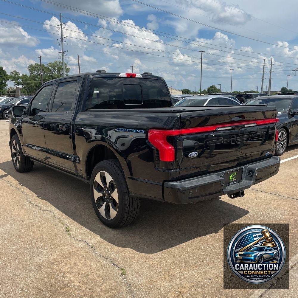 2023 Ford F-150 Lightning Platinum