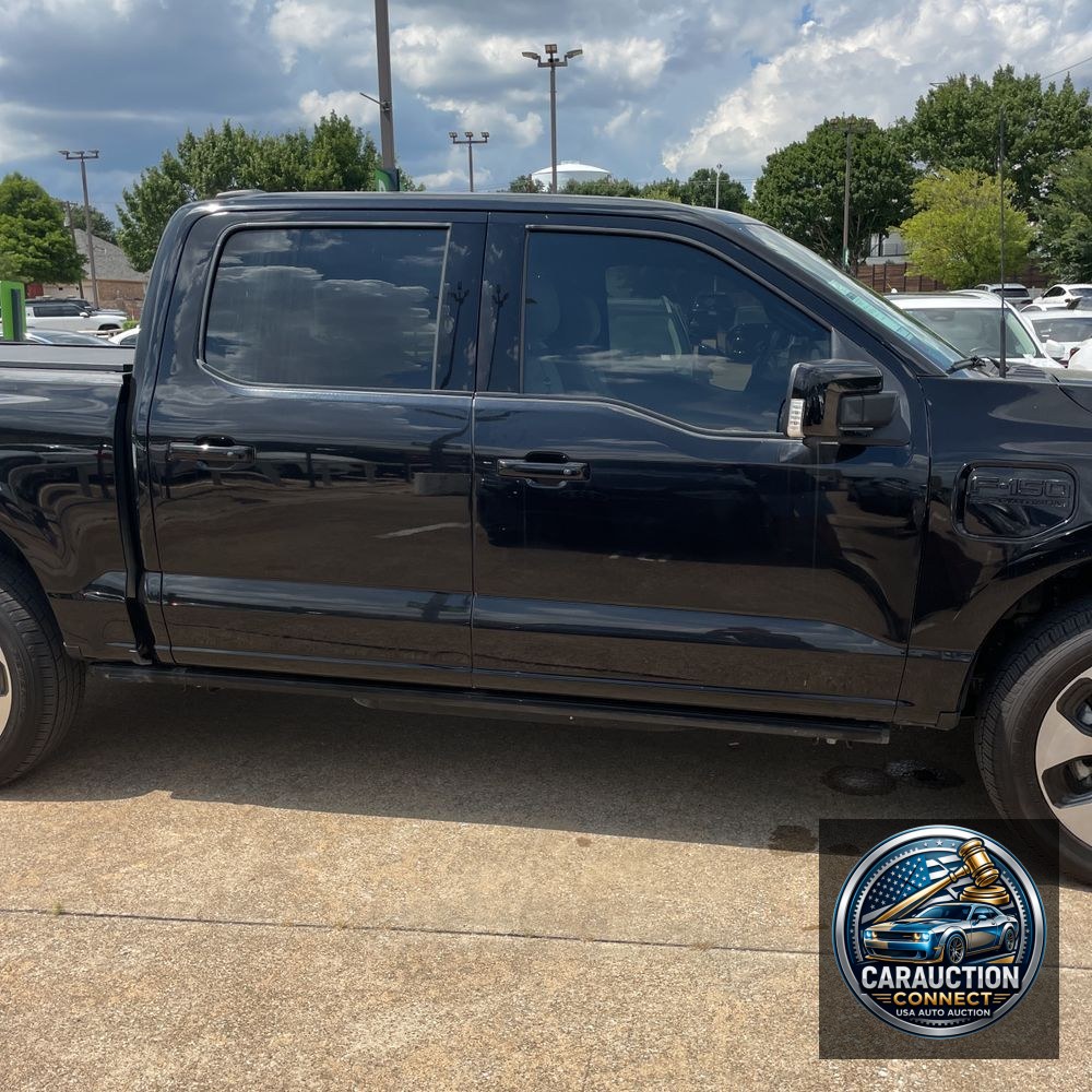 2023 Ford F-150 Lightning Platinum