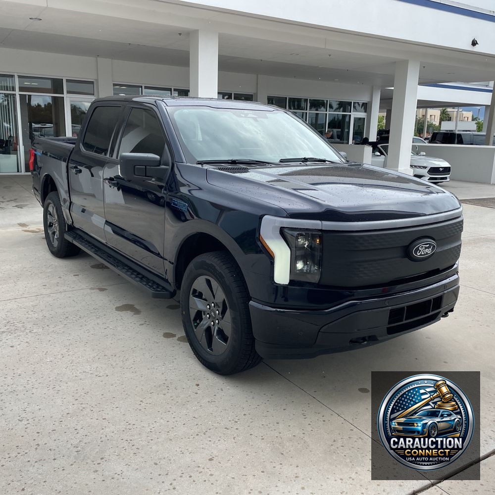 2025 Ford F-150 Lightning Flash