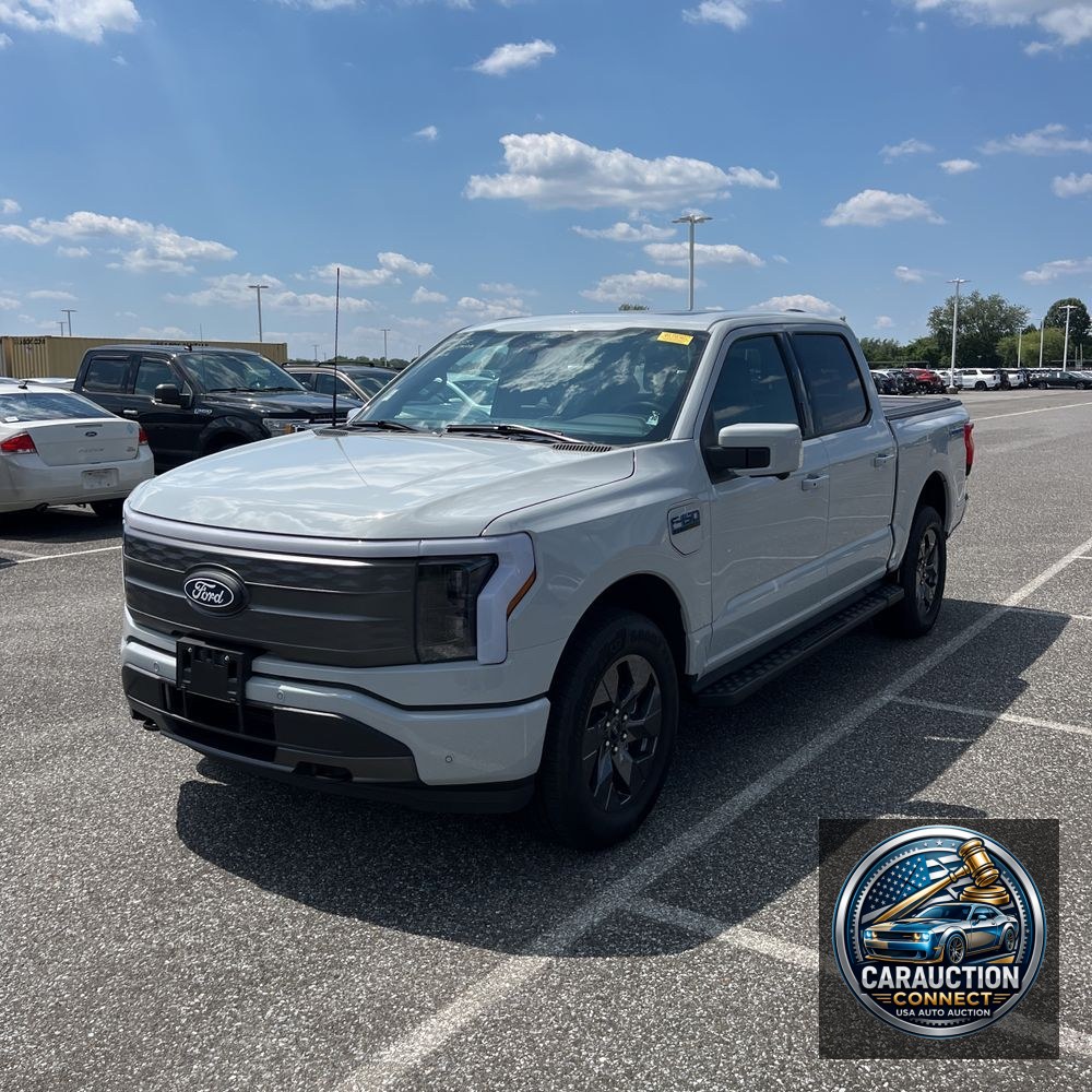 2024 Ford F-150 Lightning Lariat