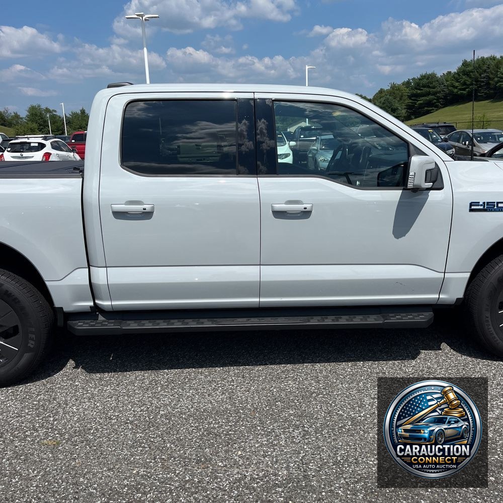 2024 Ford F-150 Lightning Lariat