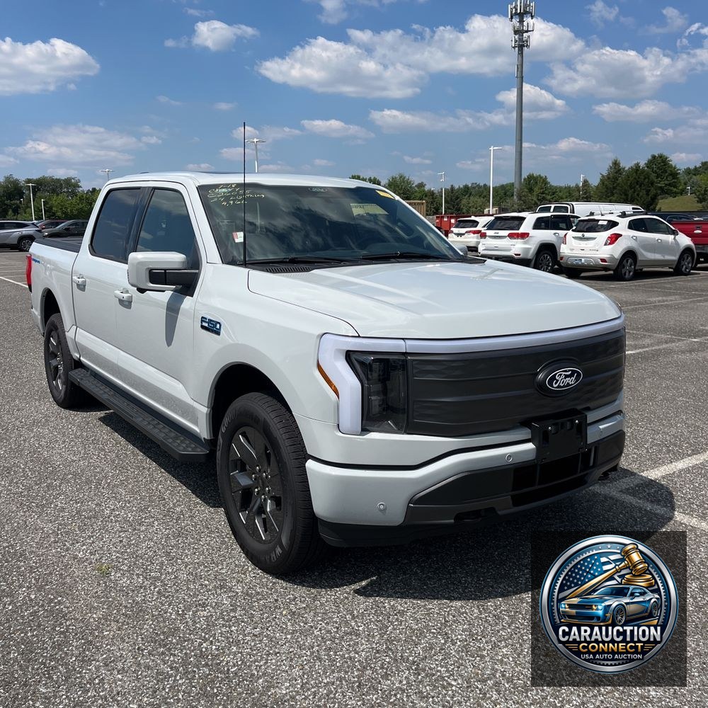 2024 Ford F-150 Lightning Lariat