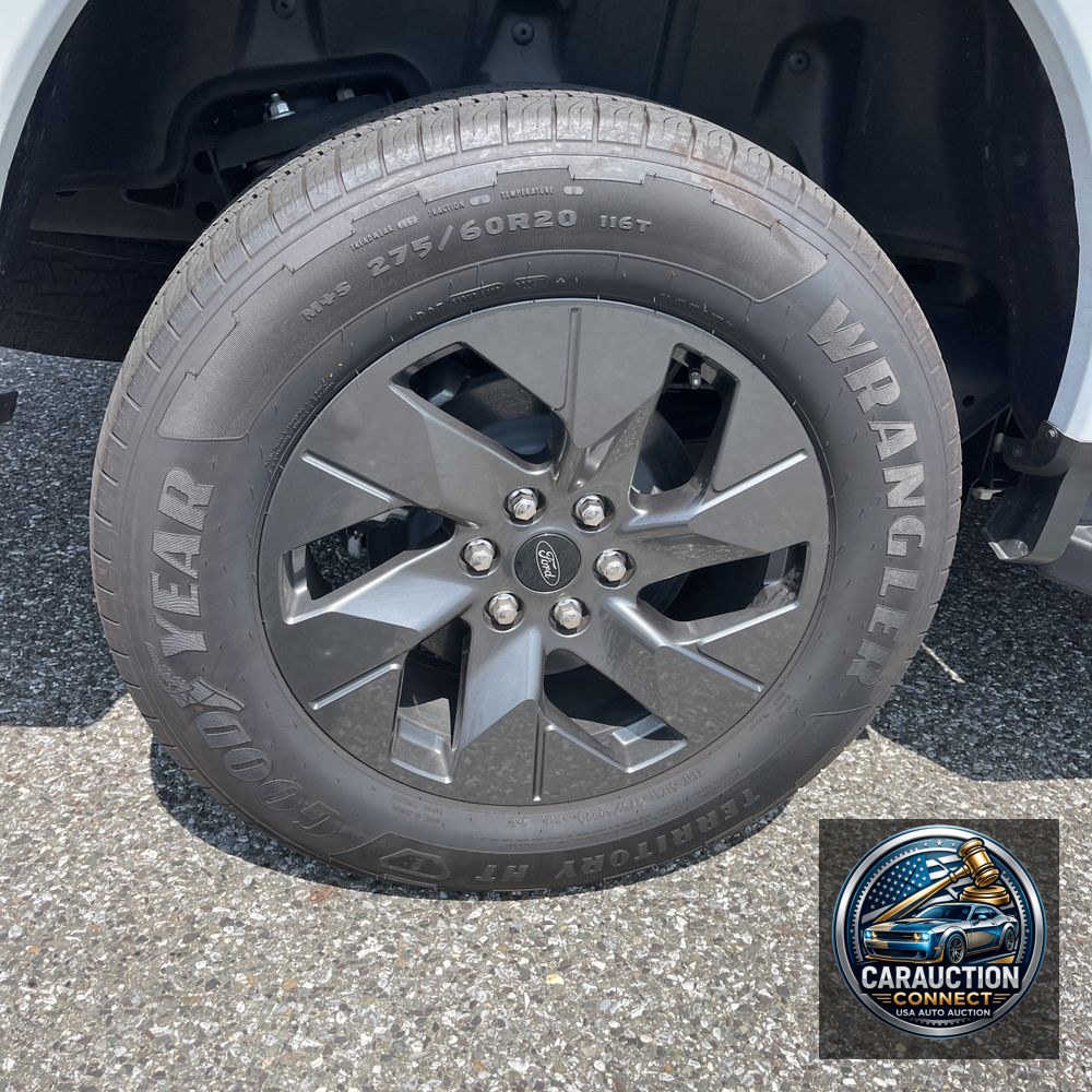 2024 Ford F-150 Lightning Lariat