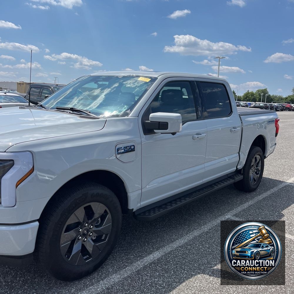 2024 Ford F-150 Lightning Lariat
