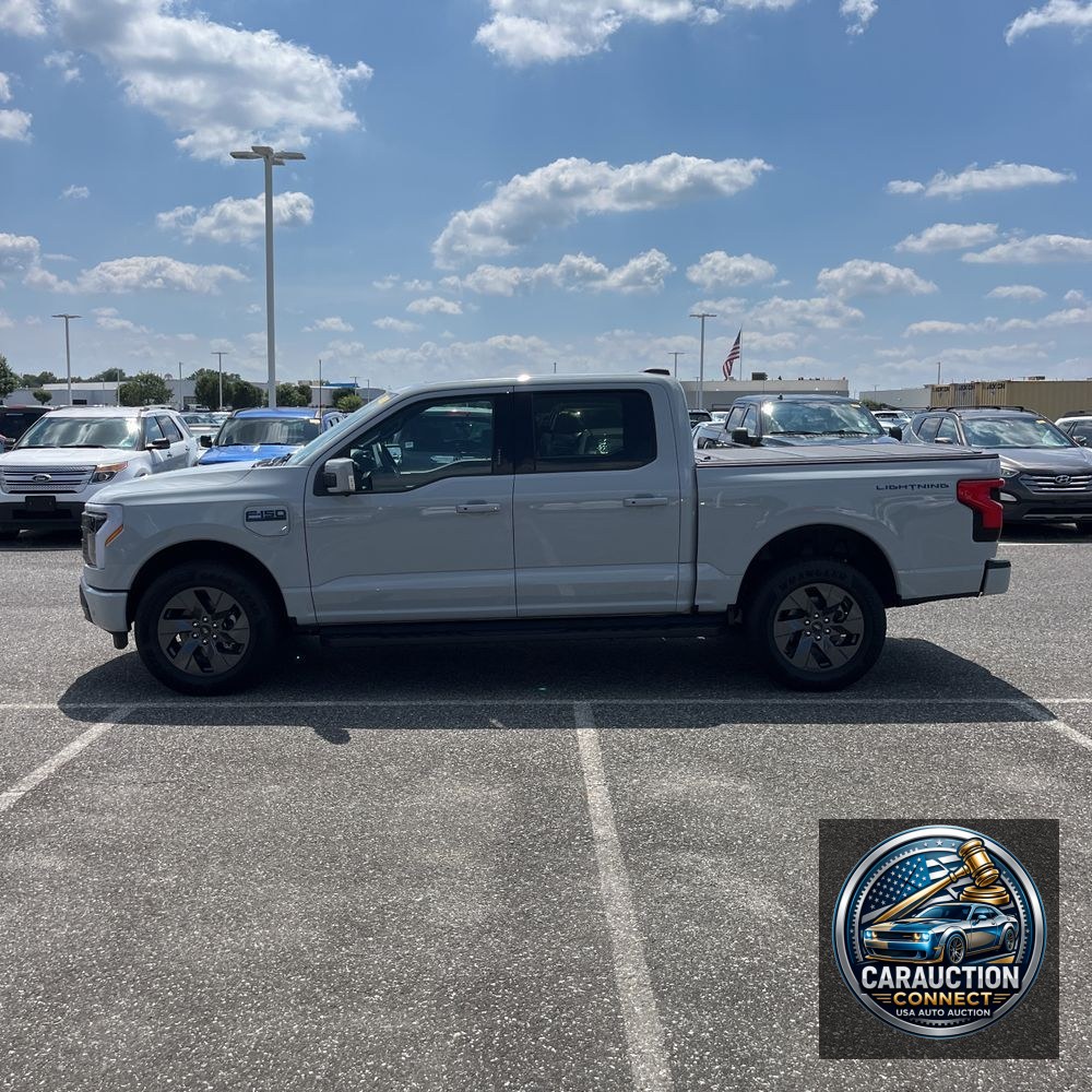 2024 Ford F-150 Lightning Lariat