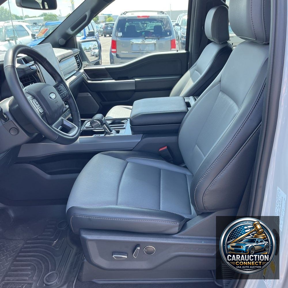 2024 Ford F-150 Lightning Lariat
