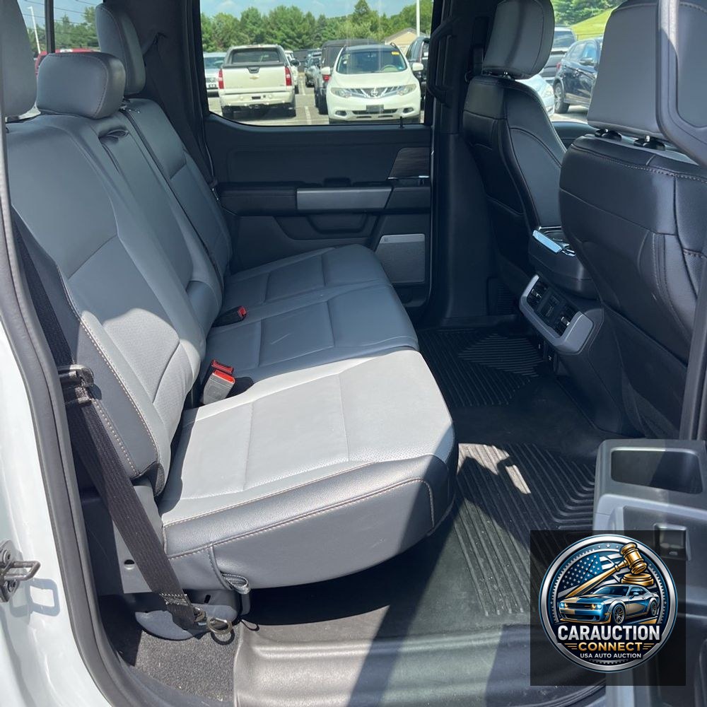 2024 Ford F-150 Lightning Lariat