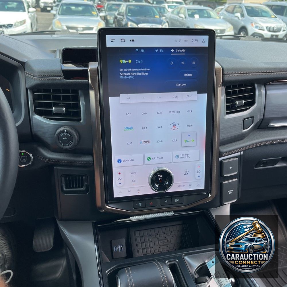 2024 Ford F-150 Lightning Lariat