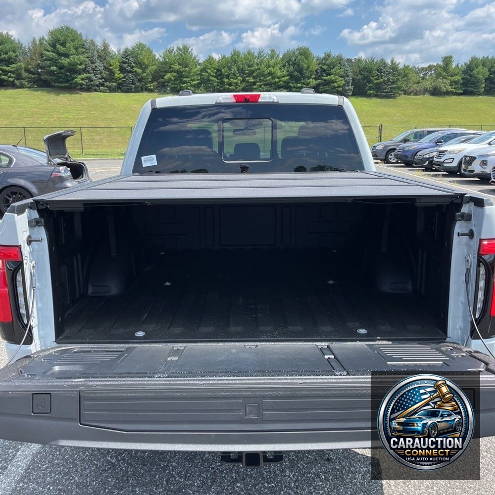 2024 Ford F-150 Lightning Lariat