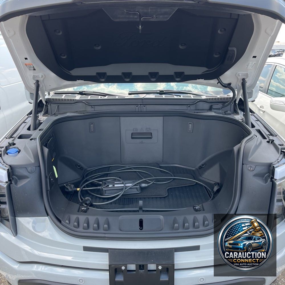 2024 Ford F-150 Lightning Lariat