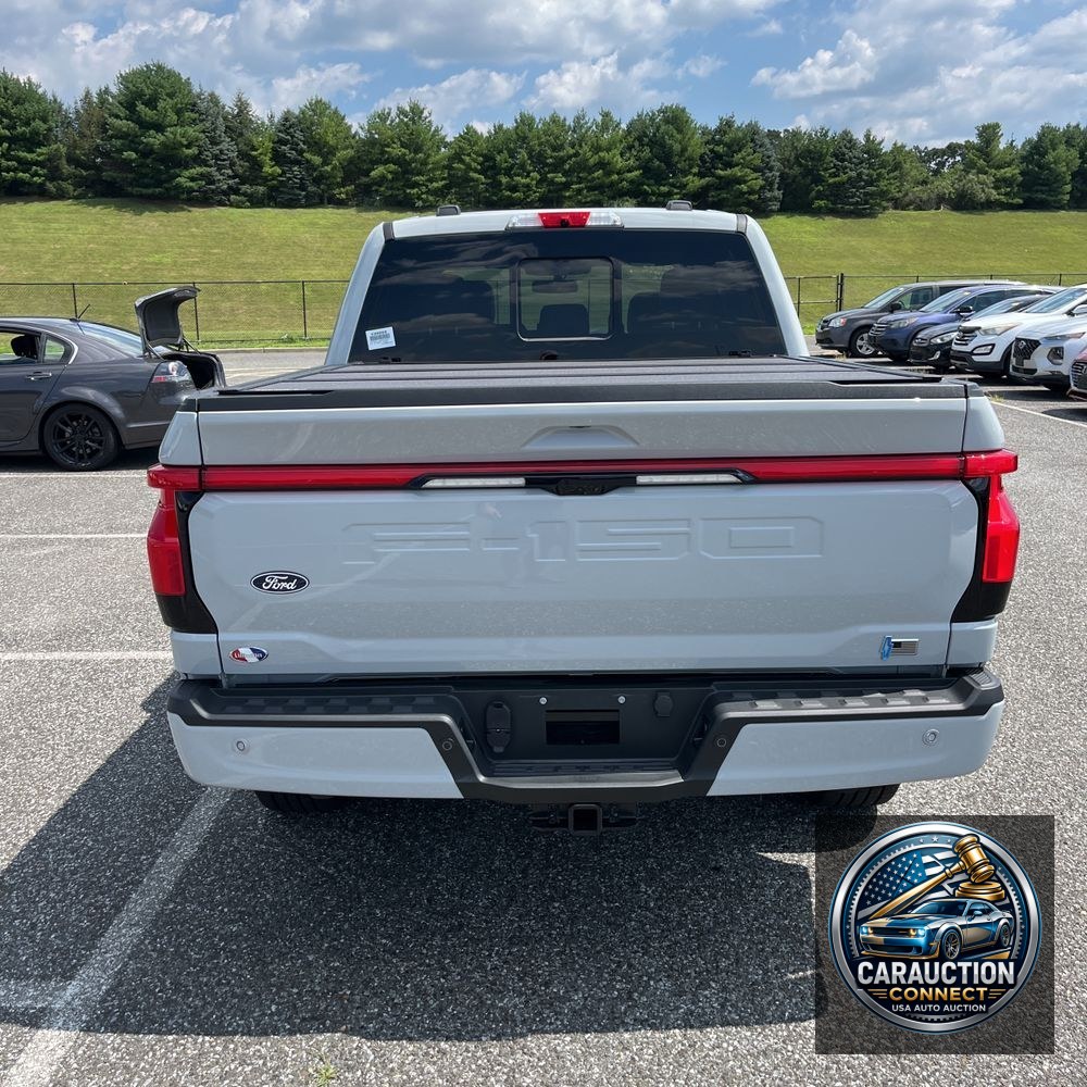 2024 Ford F-150 Lightning Lariat