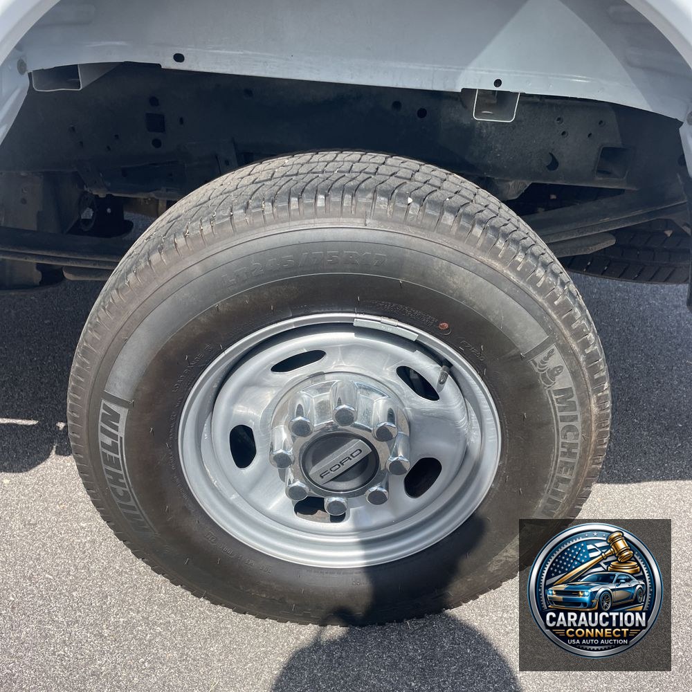 2023 Ford F-250 Super Duty XL