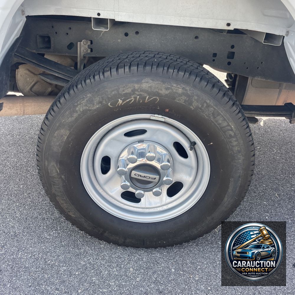 2023 Ford F-250 Super Duty XL