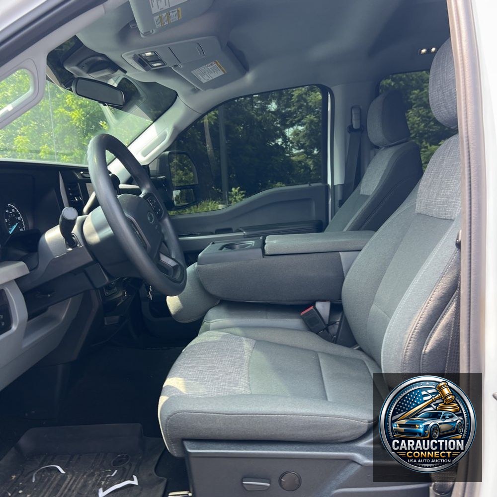 2024 Ford F-250 Super Duty XLT