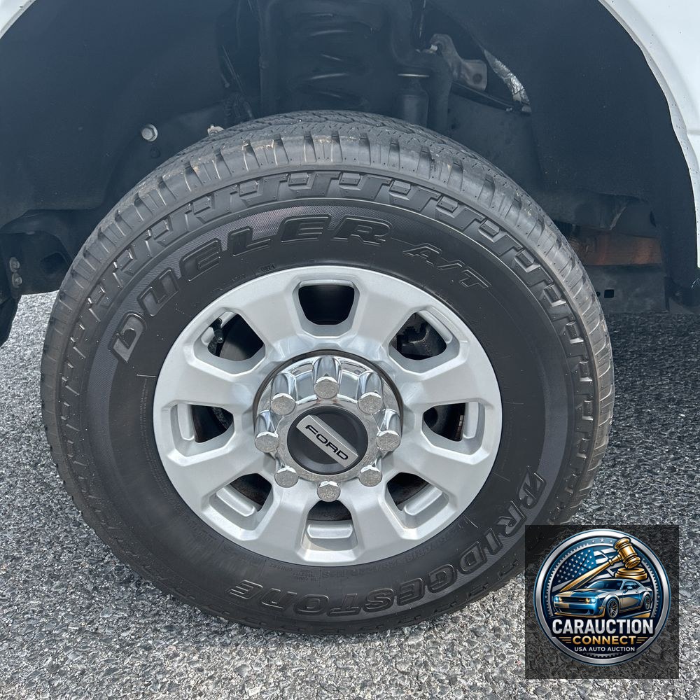 2024 Ford F-250 Super Duty XLT