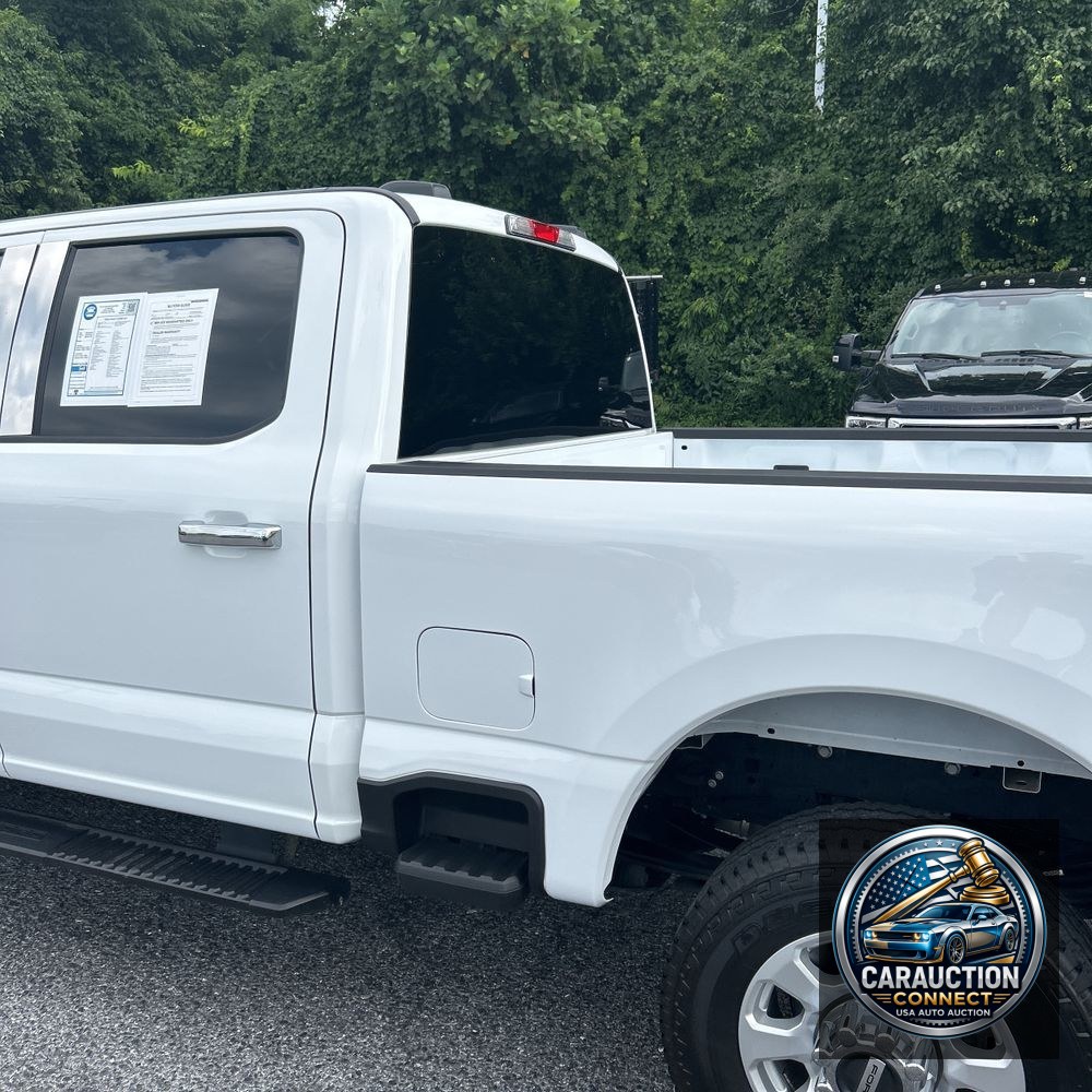 2024 Ford F-250 Super Duty XLT
