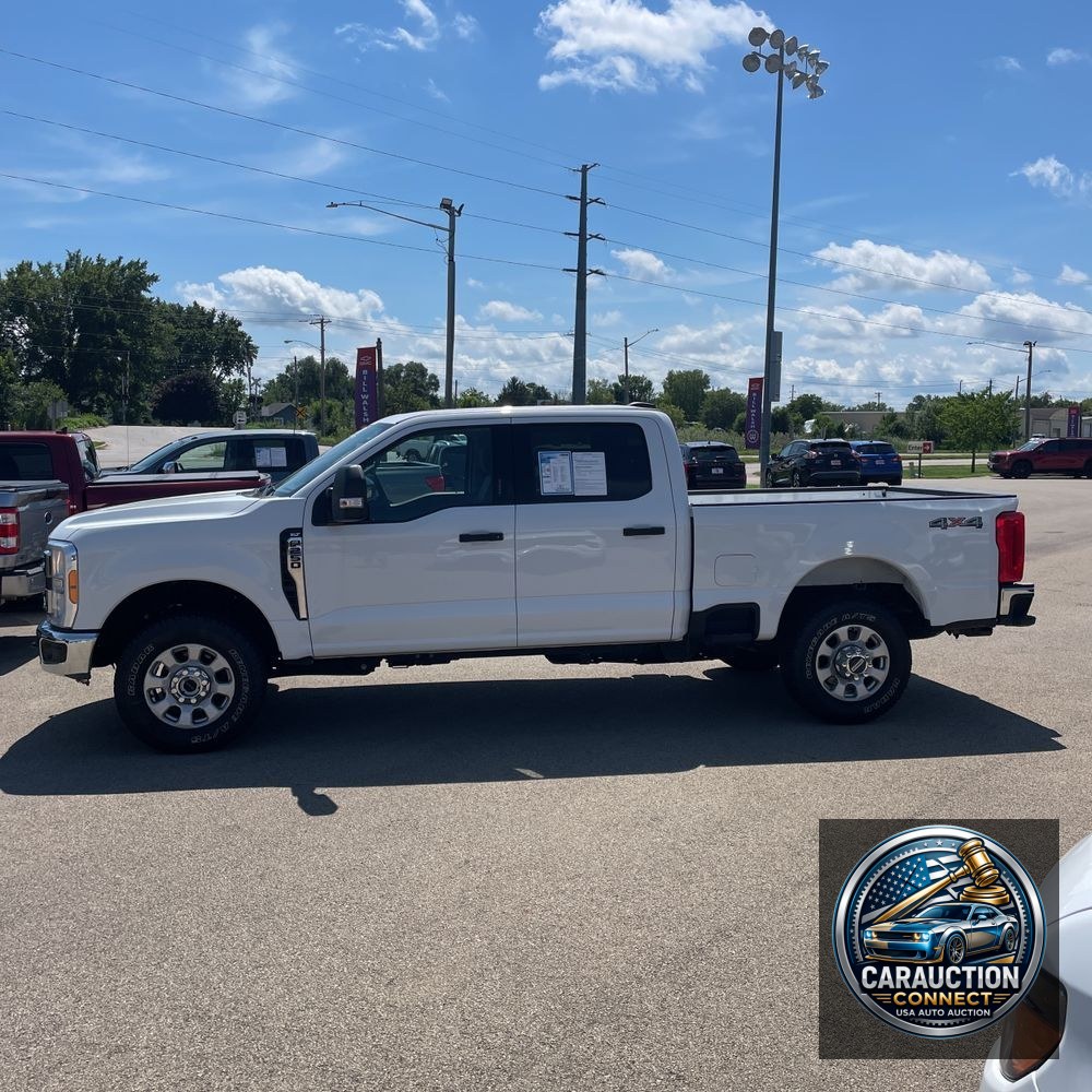 2023 Ford F250 S/D XLT
