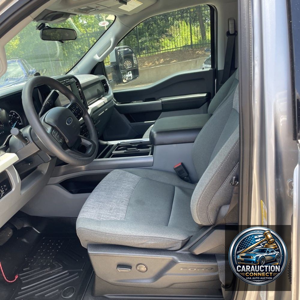 2024 Ford F-250 Super Duty XLT