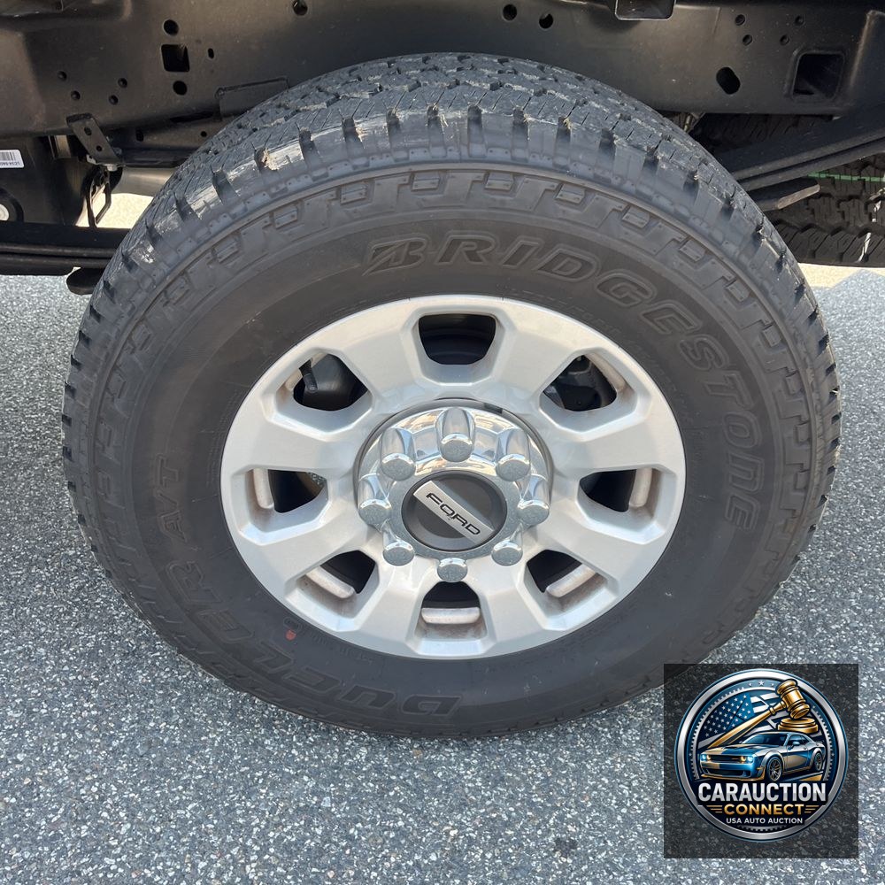 2024 Ford F-250 Super Duty XLT