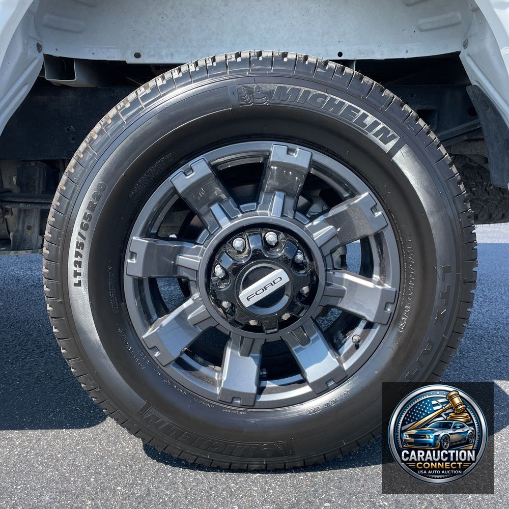 2023 Ford F250 S/D Lariat