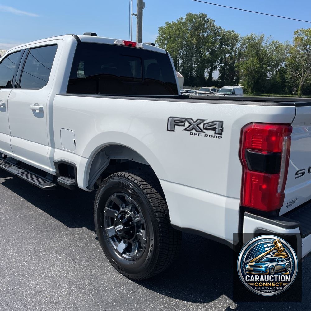2023 Ford F250 S/D Lariat