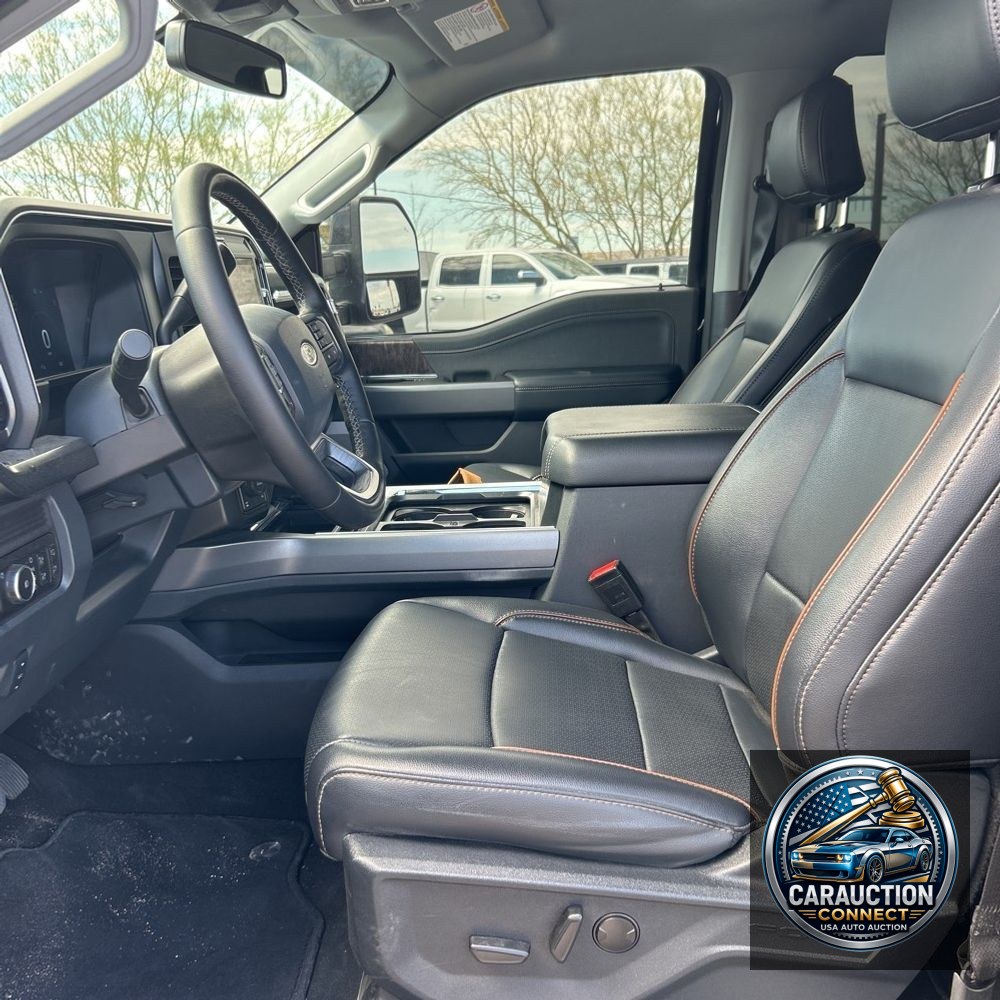 2025 Ford F-250 Super Duty Lariat