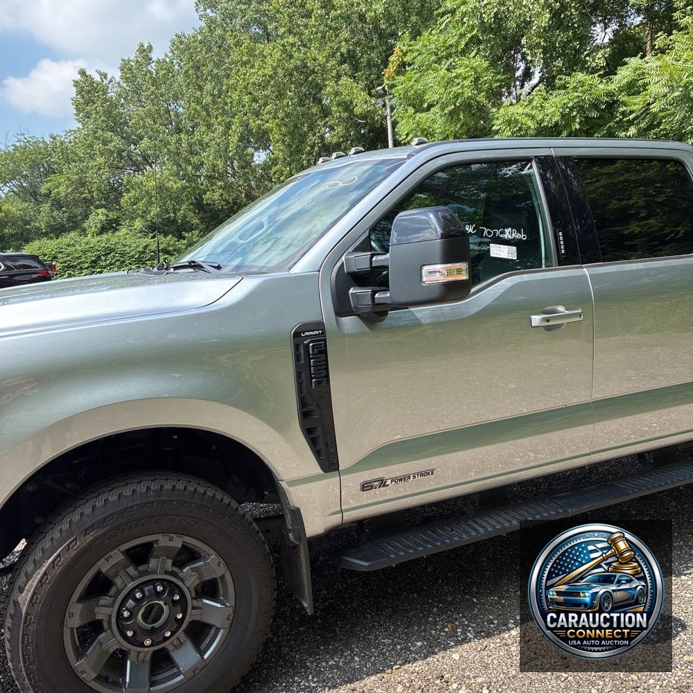 2024 Ford F250 S/D Lariat