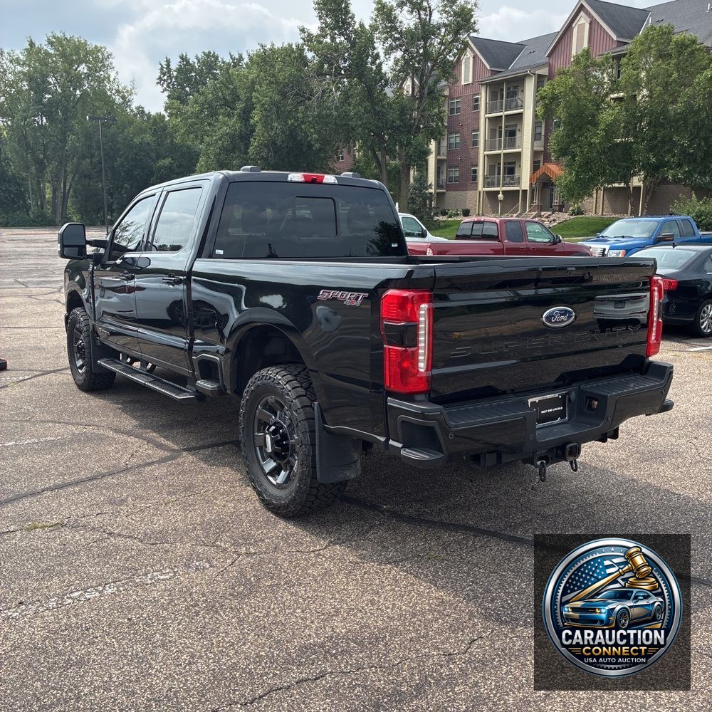 2023 Ford F250 S/D Lariat